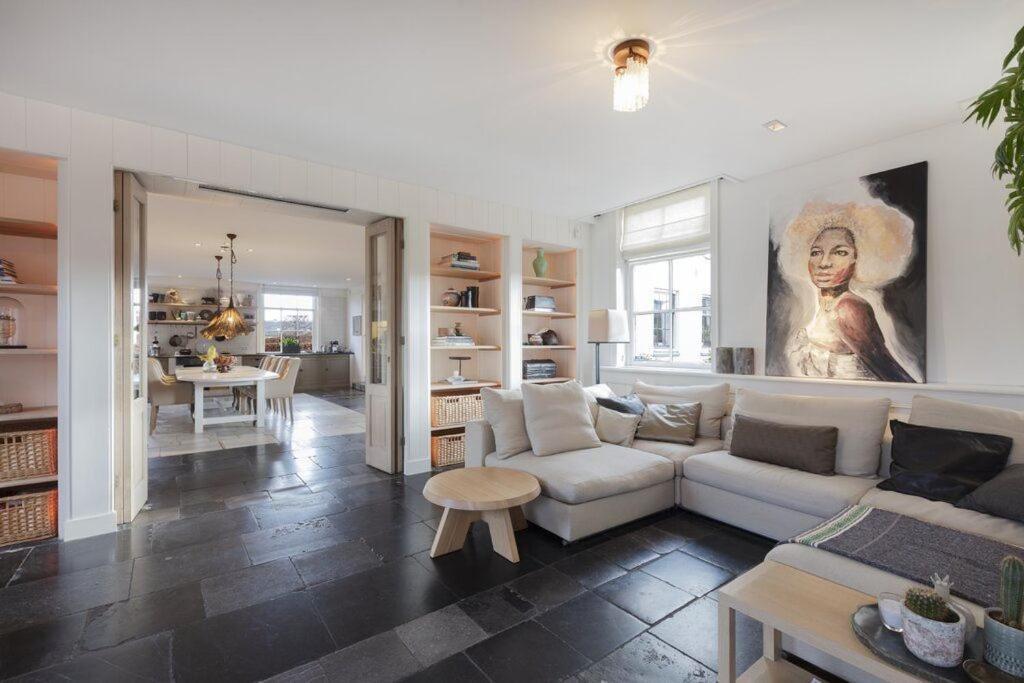 Amsterdam Mansion - Suite De Dam أوستزان المظهر الخارجي الصورة