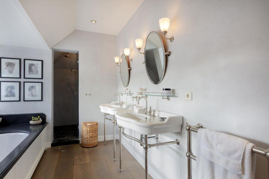 Amsterdam Mansion - Suite De Dam أوستزان المظهر الخارجي الصورة